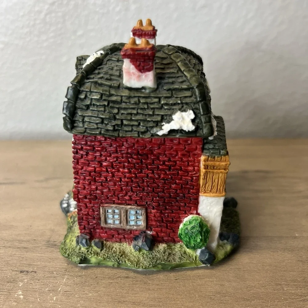 Dept 56 Dickens' Miniatures 1986 Cold Cast Porcelain FEZZIWIG'S WAREHOUSE *Read*